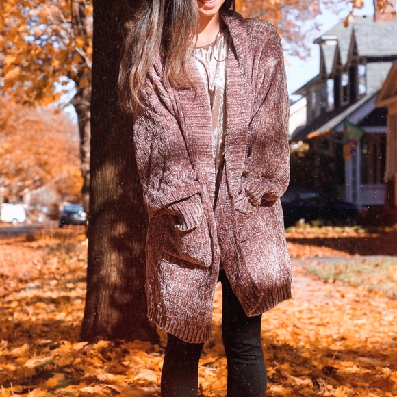 1 more 🍁 Comfy Soft Chenille Mocha Cardigan - Picture 2 of 3